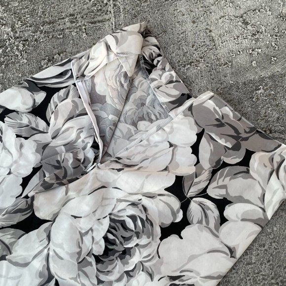 Central Falls Women Pant White/Black Floral Print Pant Size 6 Made USA - Picture 8 of 9